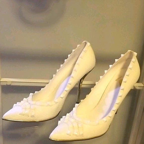 White Studded Gold Heeled Stilettos - Picture 2 of 4